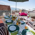 Apartment Localtraveling Remedios Lissabon